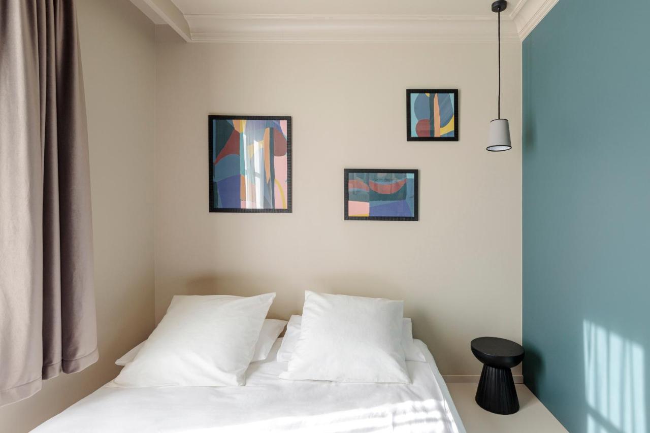 Hotel Corneille - Entree Autonome, Reception En Ligne - Encore Mieux ตูร์ ภายนอก รูปภาพ